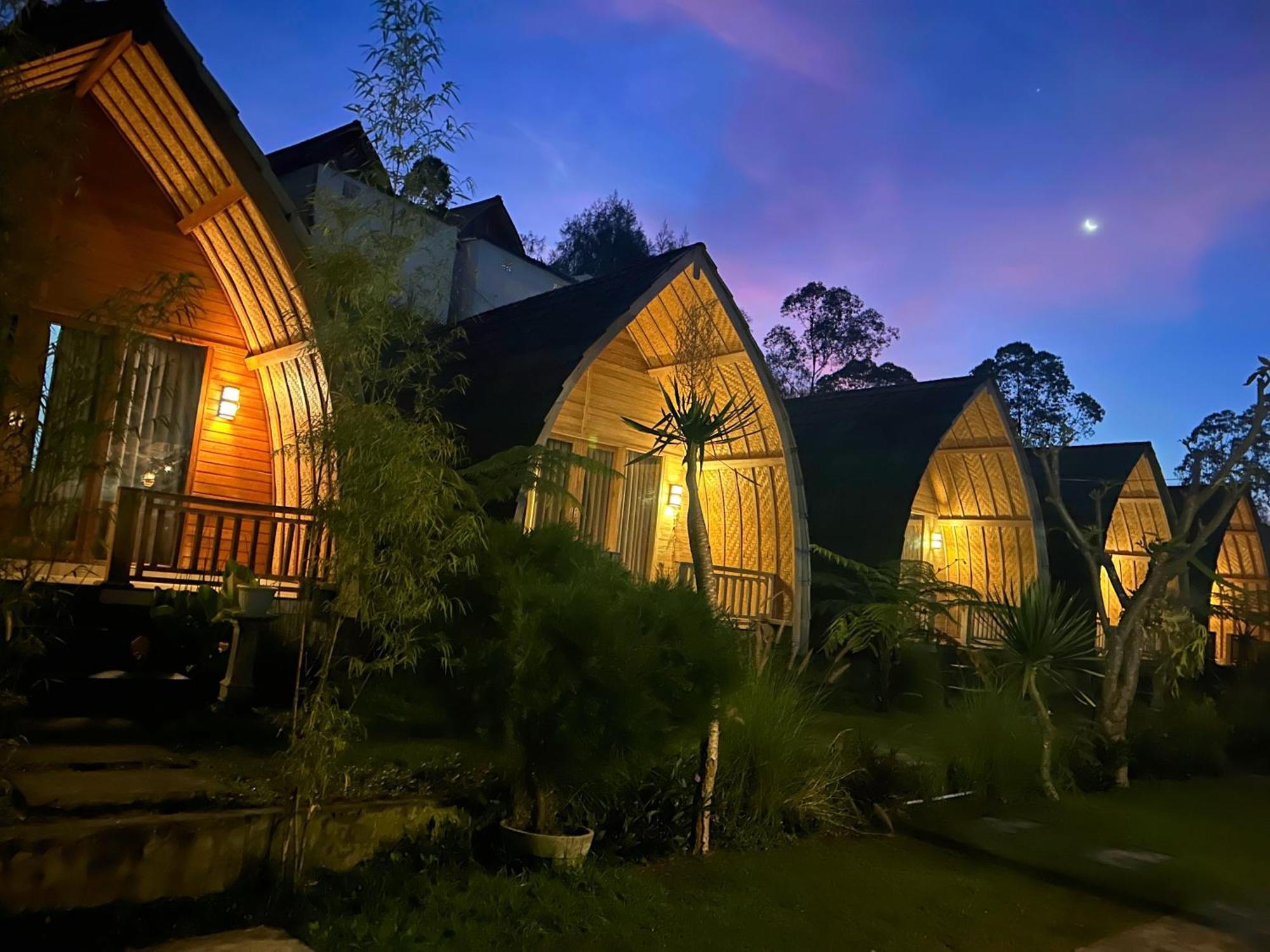 Batur Cottage クブペンロカン エクステリア 写真